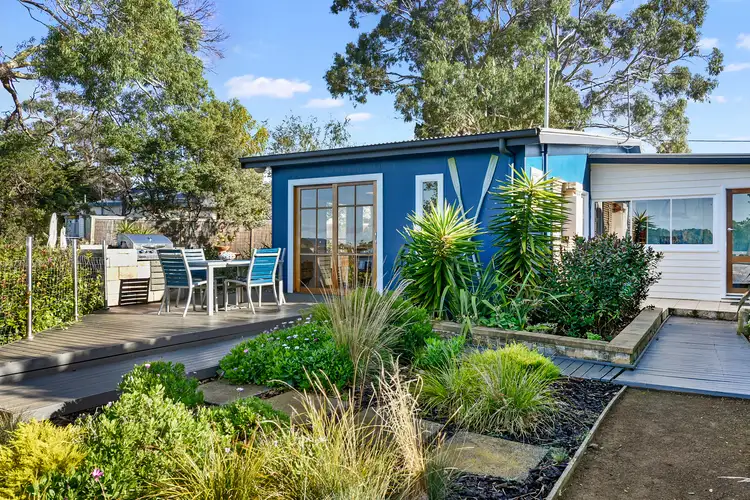 21 Erle Street, Carlton TAS 7173