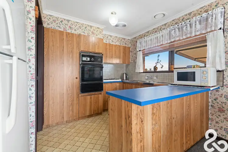 Fourth view of Homely house listing, 7 Kerang Place, Thomastown VIC 3074