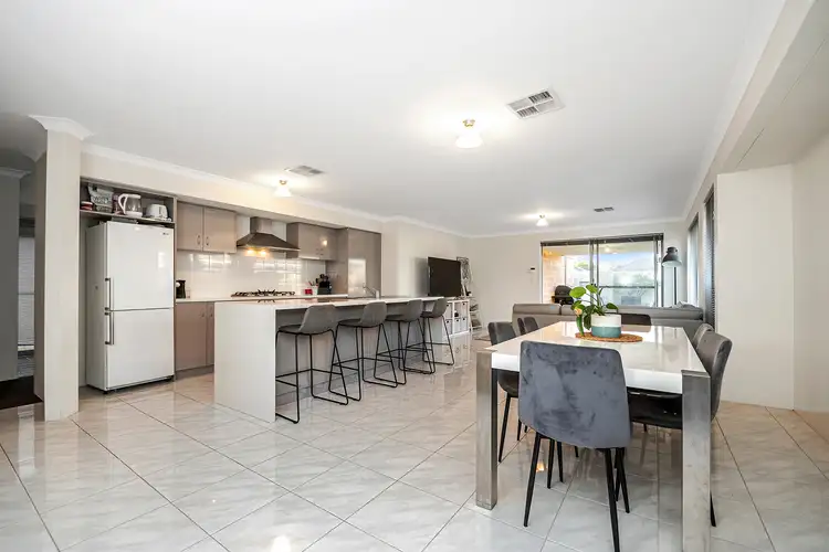 5 Tickner Parade, Ellenbrook WA 6069