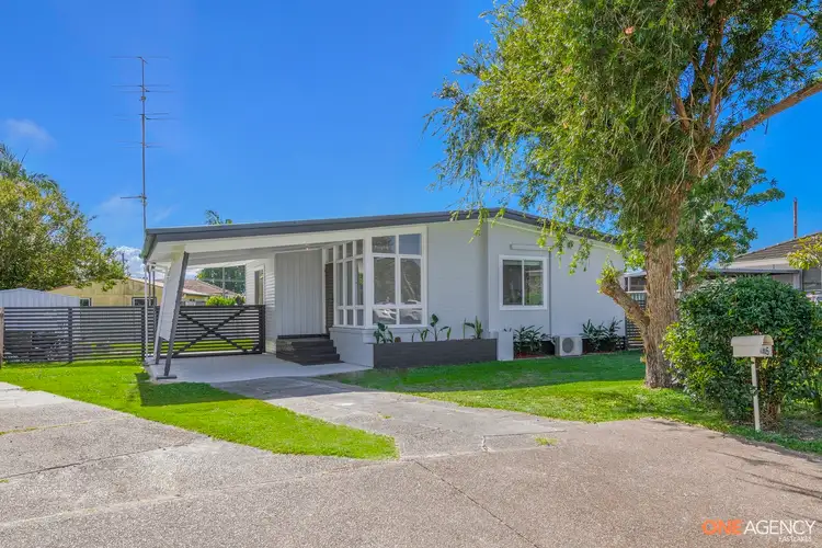 Second view of Homely house listing, 5 Tomlin Place, Swansea NSW 2281