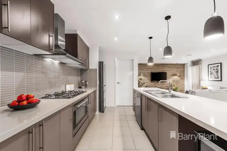 Fourth view of Homely house listing, 16 St Leonard Drive, South Morang VIC 3752