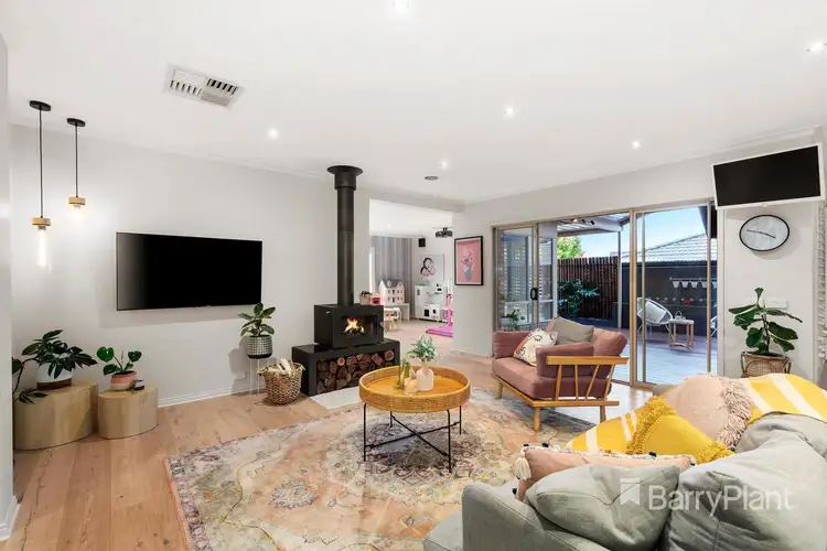 Sixth view of Homely house listing, 4 Outcrop Crescent, South Morang VIC 3752