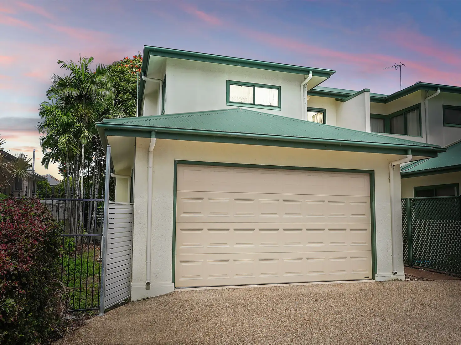 Main view of Homely townhouse listing, 2/62 Arthur Street, Aitkenvale QLD 4814