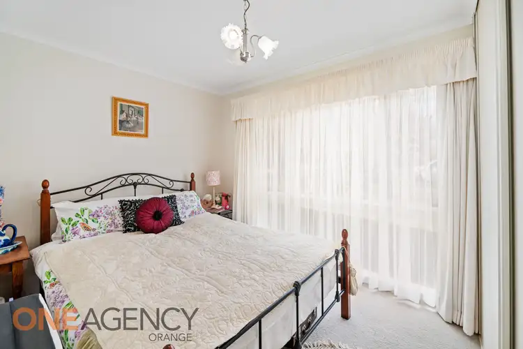 Seventh view of Homely house listing, 4 Thoopara Place, Orange NSW 2800