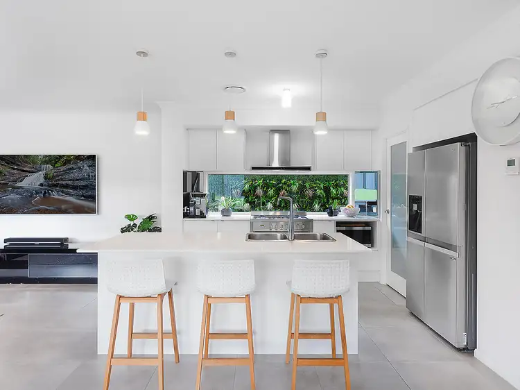 Second view of Homely house listing, 4 Freesia Way, Hamlyn Terrace NSW 2259