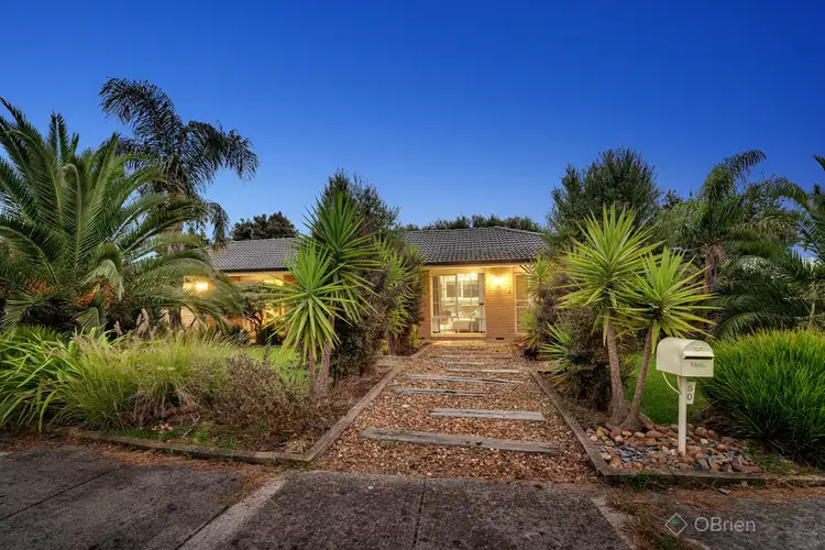 50 Strathavan Drive, Berwick VIC 3806