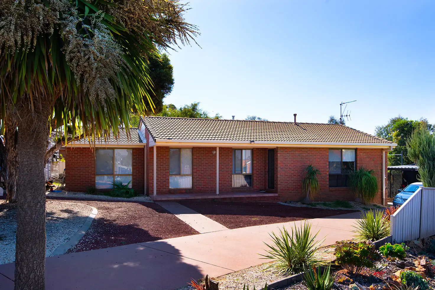 Main view of Homely house listing, 27 Mockridge Drive, Kangaroo Flat VIC 3555