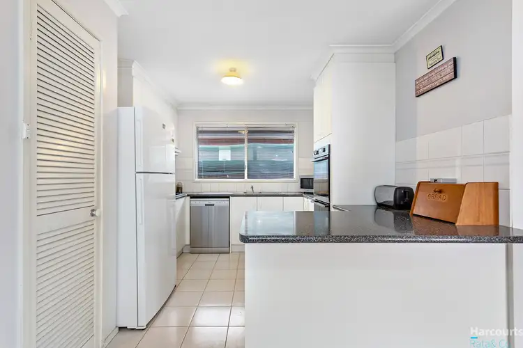 Fifth view of Homely house listing, 32 Mossman Crescent, Lalor VIC 3075