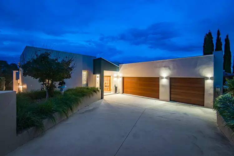 7 Jacaranda Drive, Jerrabomberra NSW 2619