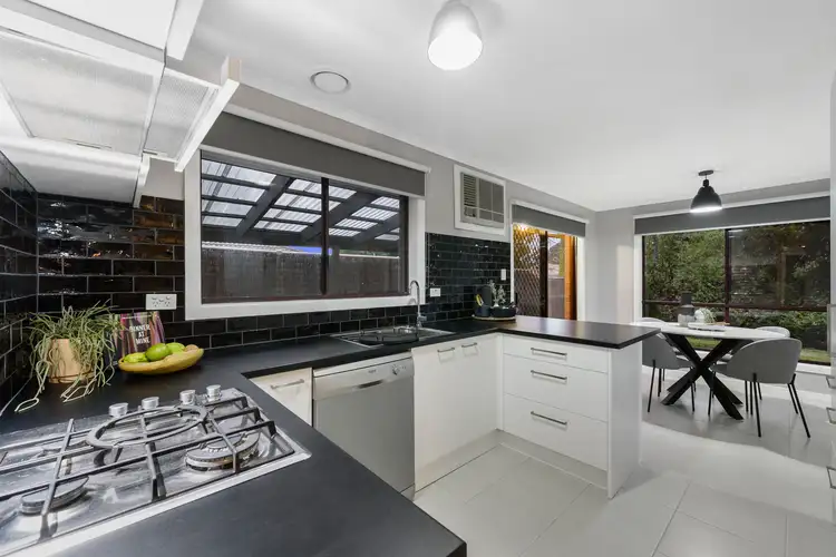 Fifth view of Homely unit listing, 1/2 Green Gully Close, Keilor Downs VIC 3038