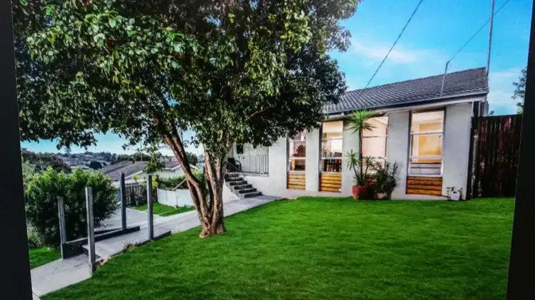 28 Hendricks Crescent, Jacana VIC 3047