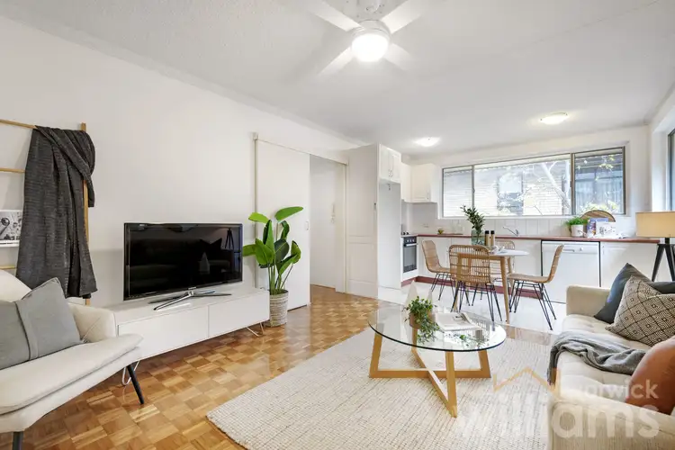 7/28 Bay Road, Russell Lea NSW 2046
