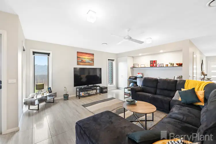 Fifth view of Homely house listing, 42 Kensington Square, Drouin VIC 3818