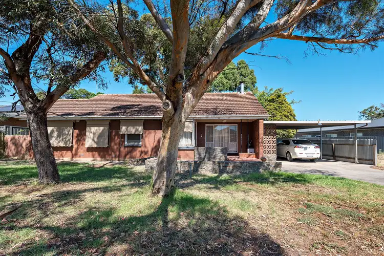 1 Meadowvale Road, Sturt SA 5047