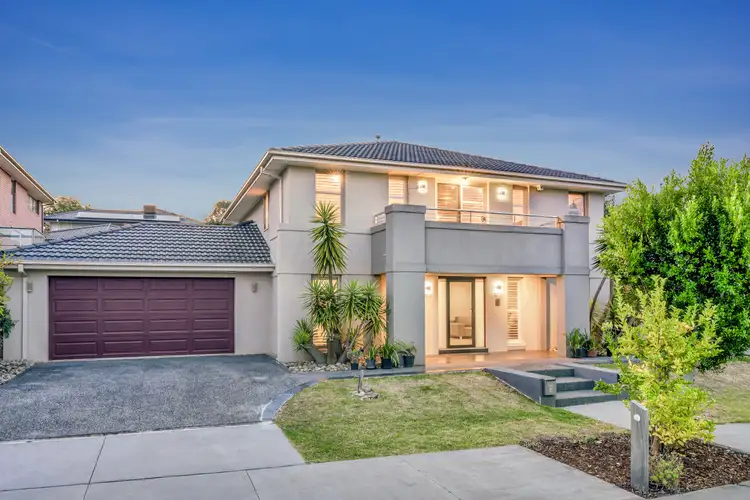 6 Manchester Place, Mulgrave VIC 3170