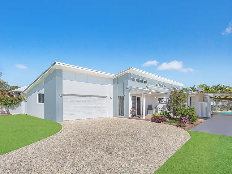 3 Tooringoor Close, Pelican Waters QLD 4551