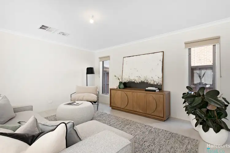 Second view of Homely house listing, 8 Las Pozas Avenue, Wollert VIC 3750