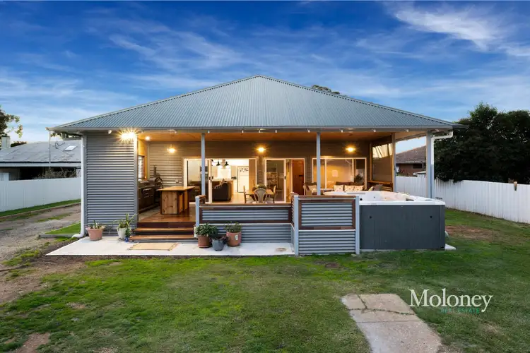 370 Honour Avenue, Corowa NSW 2646