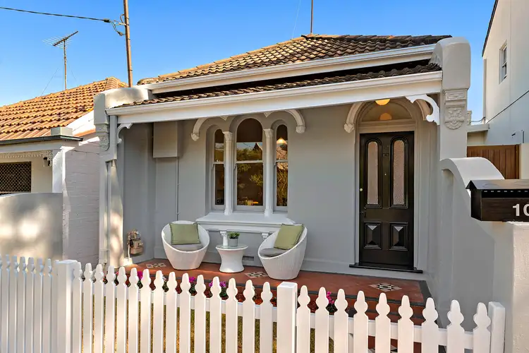 10 Allans Avenue, Petersham NSW 2049