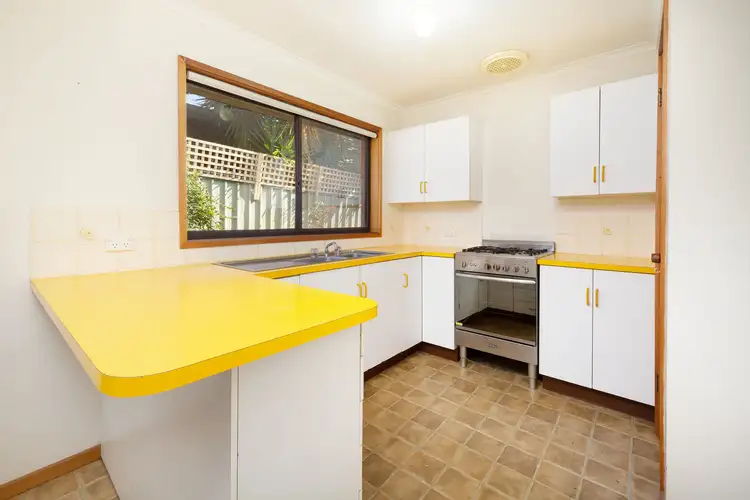 Fifth view of Homely house listing, 15 Fisher Court, Wodonga VIC 3690