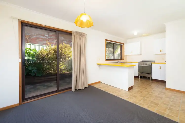 Sixth view of Homely house listing, 15 Fisher Court, Wodonga VIC 3690