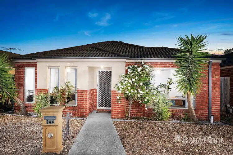 246 The Lakes Boulevard, South Morang VIC 3752