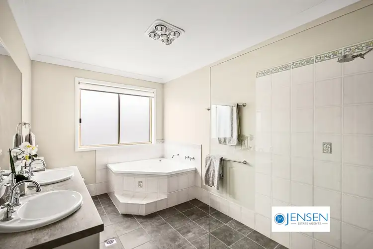 Seventh view of Homely house listing, 19 Hadlow Close, Beaumont Hills NSW 2155