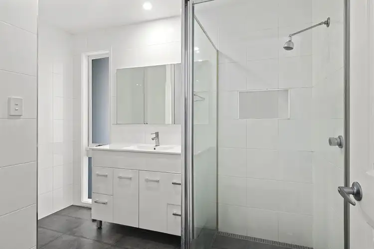 Sixth view of Homely house listing, 2 Thomas Street, Mittagong NSW 2575