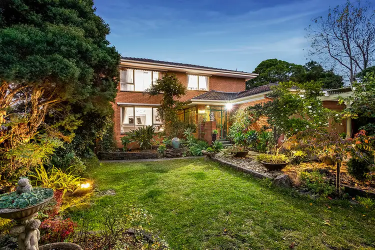 25 Viewhill Road, Balwyn North VIC 3104