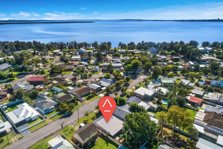 Fifth view of Homely house listing, 10 Colleen Street, Berkeley Vale NSW 2261