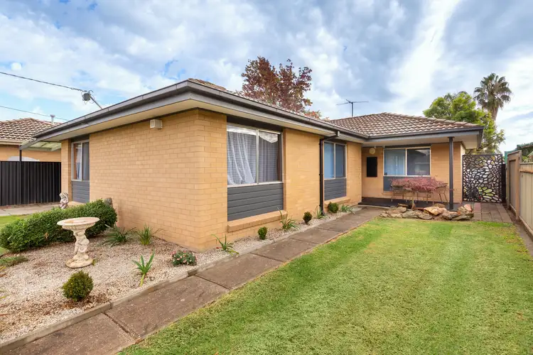 32 Nicole Crescent, Wodonga VIC 3690