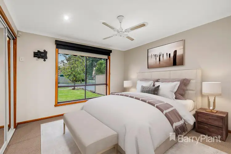Fifth view of Homely house listing, 3 Von Nida Court, Mill Park VIC 3082