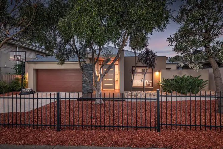 2/212 Torquay Road, Grovedale VIC 3216