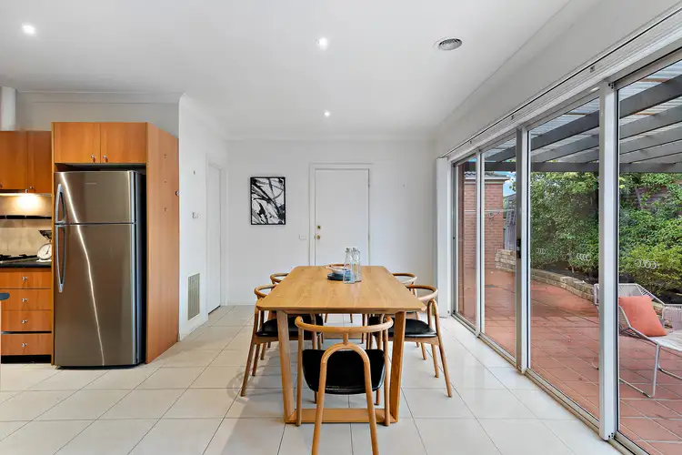 Third view of Homely villa listing, 2/184 Weatherall Road, Cheltenham VIC 3192