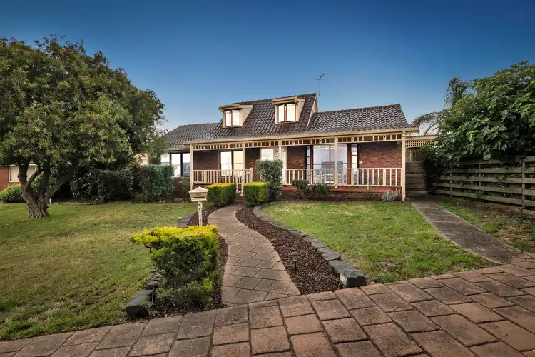 Second view of Homely house listing, 5 Winston Court, Grovedale VIC 3216