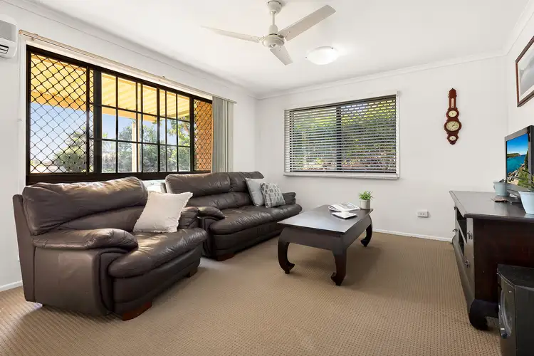 50 Van Dieman Crescent, Springwood QLD 4127