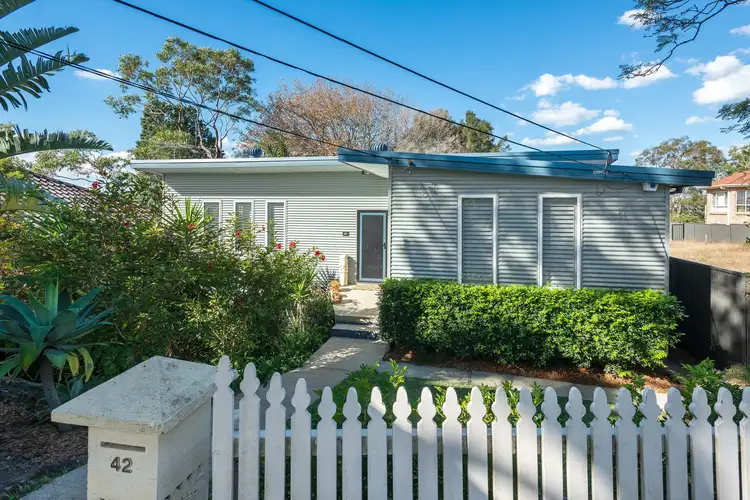 42 Soldiers Road, Jannali NSW 2226
