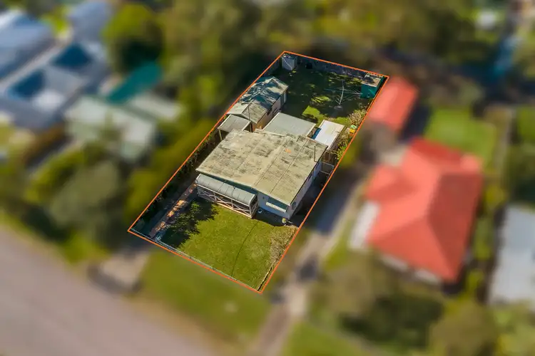 Second view of Homely house listing, 10 Macarthur Street, Killarney Vale NSW 2261
