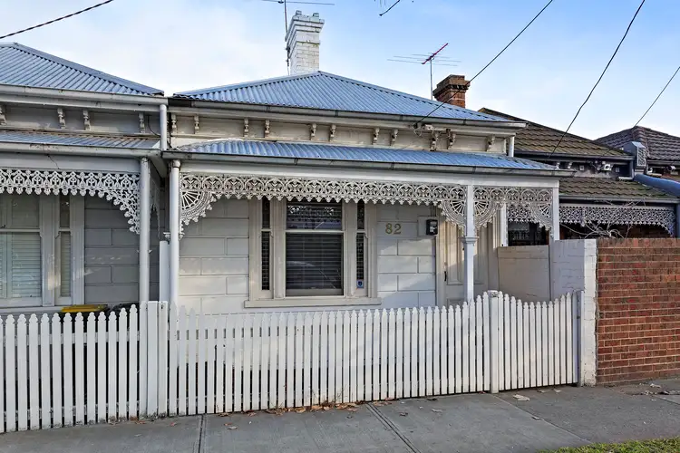 82 Bendigo Street