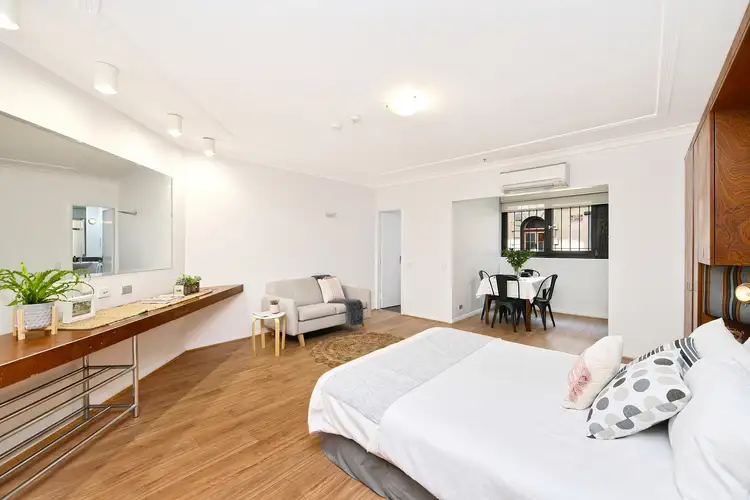 Fourth view of Homely studio listing, 5/18 Springfield Avenue, Potts Point NSW 2011