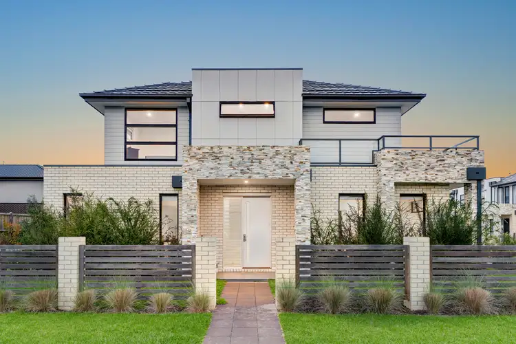 1 Poa Court, Keysborough VIC 3173