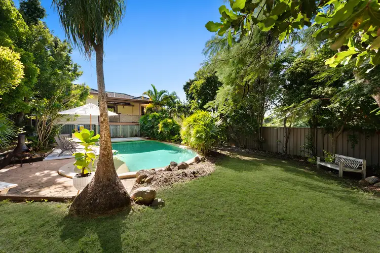 74 Sterculia Avenue, Holland Park West QLD 4121