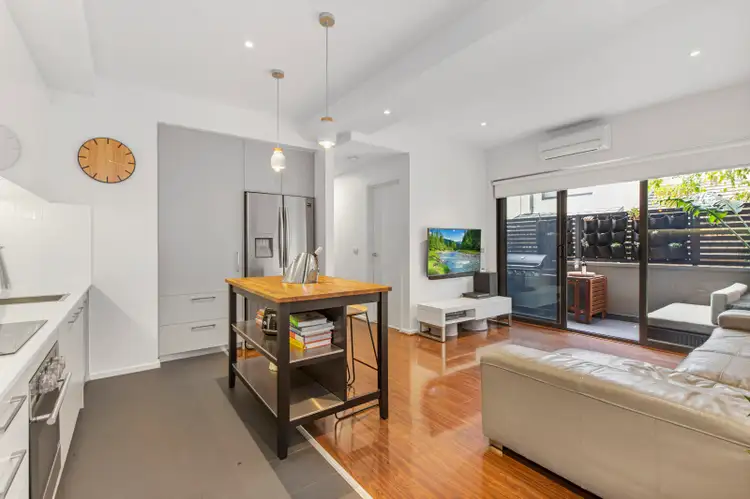 Main view of Homely apartment listing, 1/1161 Nepean Highway, Highett VIC 3190