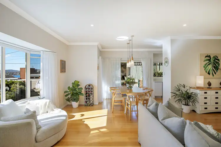 Third view of Homely villa listing, 1/10 Alukea Avenue, Point Clare NSW 2250