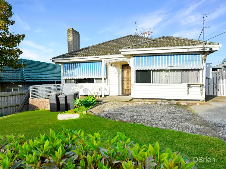 Main view of Homely house listing, 4 Catherine Parade, Frankston VIC 3199