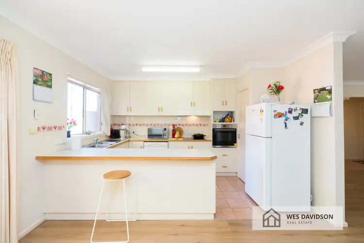 Second view of Homely unit listing, 2/14 Stockton Drive, Horsham VIC 3400