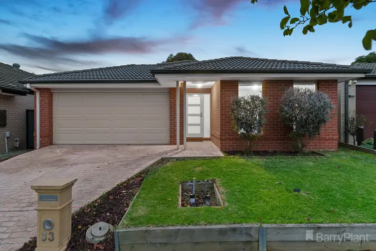 33 Falabela Road