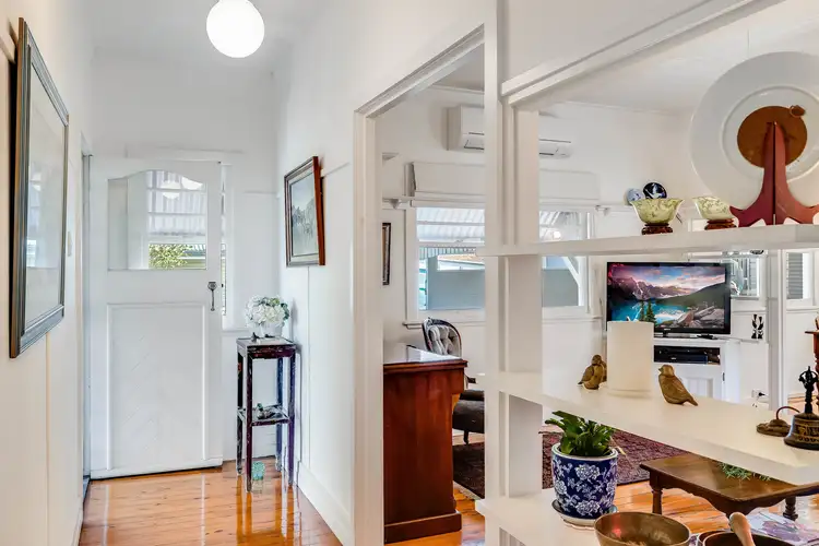 Fifth view of Homely house listing, 35 Geoffrey Street, Mount Lofty QLD 4350