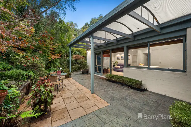 20 Hillingdon Drive, Diamond Creek VIC 3089