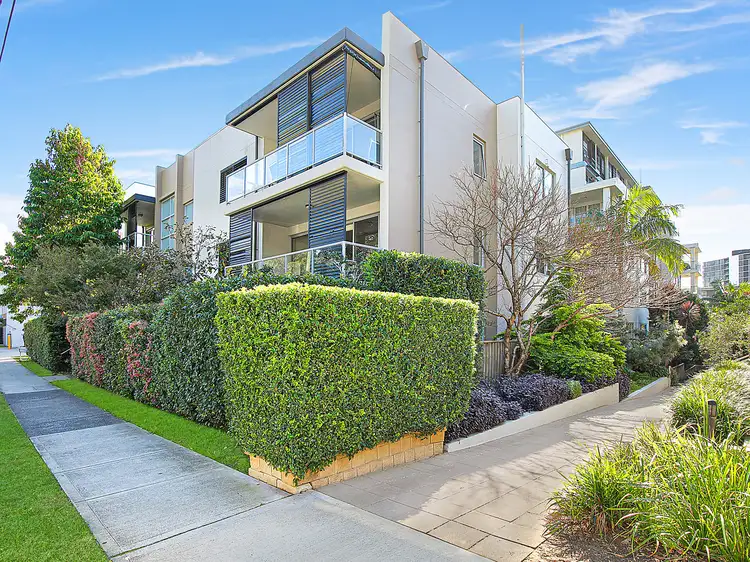 Sixth view of Homely apartment listing, 4/24 Sturdee Parade, Dee Why NSW 2099